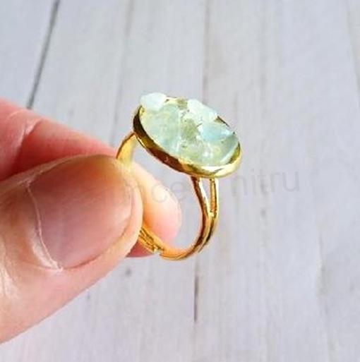 Minerální nastavitený prsten pravý akvamarín (X2043)