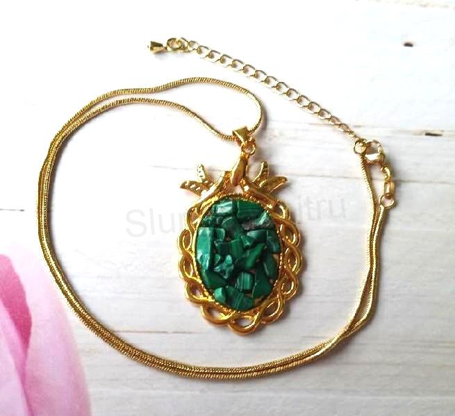 Malachitový náhrdelník na pozlaceném 18k řetízku (X2098)