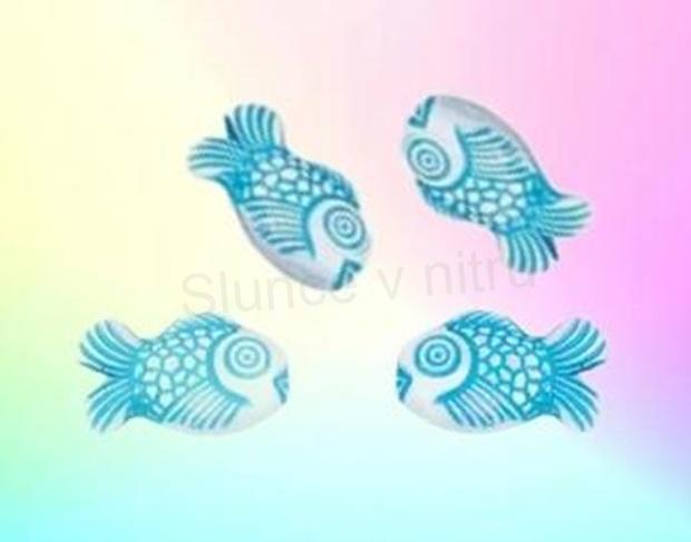 Modrý korálek ryba 15 x 9 mm (AC650)