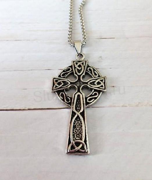 Nerezový náhrdelník s přívěskem kříž Triquetra Trojice Uzel platinový (BD969)