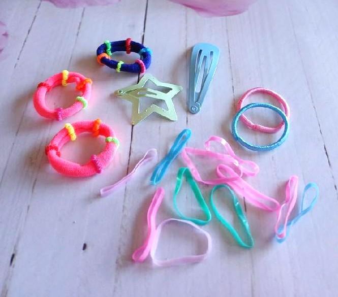 Dívčí sada gumiček a sponek do vlasů 17 kusů (H684)
