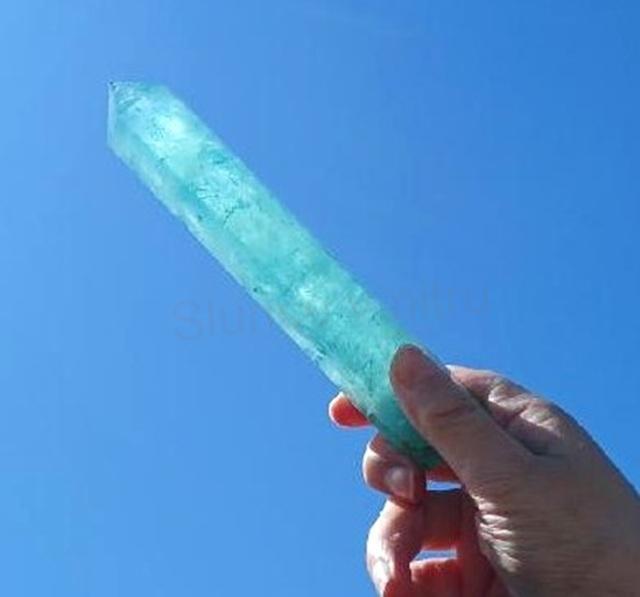 Fluorit broušená špice 200 mm | 548 g (X2158)