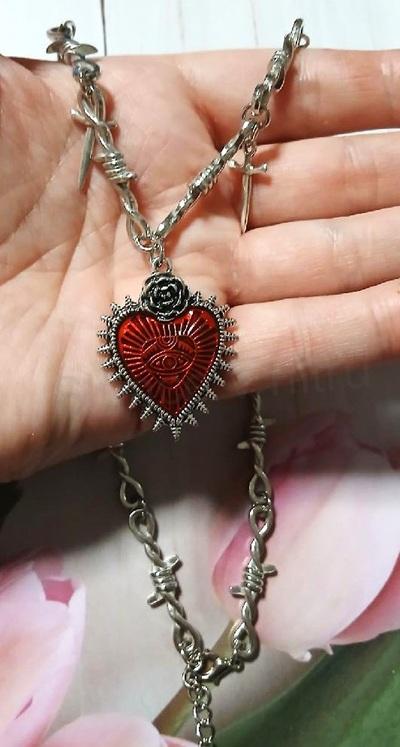 Řetízkový gotický náhrdelník srdce (BD1028)