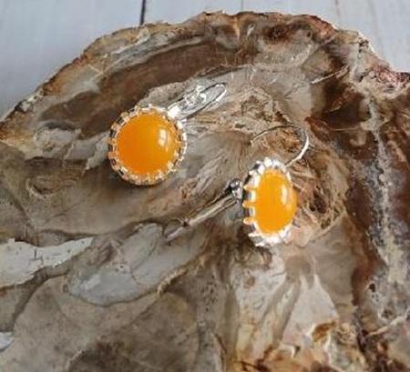 Minerální náušnice s oranžovým achátem, kámen 10 mm (X2214)