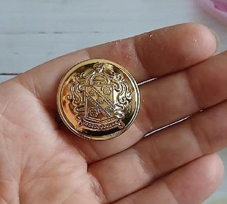 Kovový knoflík zlatý s erbem 15 mm (ME61)