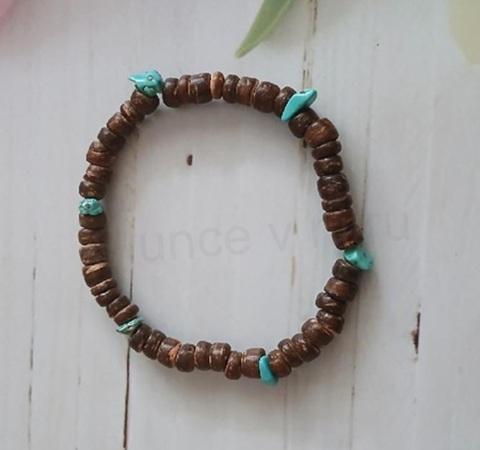 Korálkový kokosový dřevěný náramek s tyrkysem, korálky 5,3 mm (BC662)