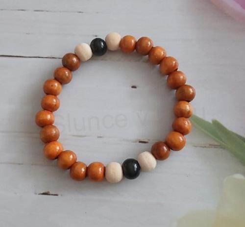 Korálkový dřevěný náramek, korálky 8 mm (BC665)