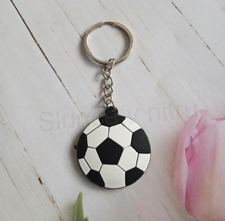 Klíčenka, přívěsek na klíče fotbalový míč (H763)