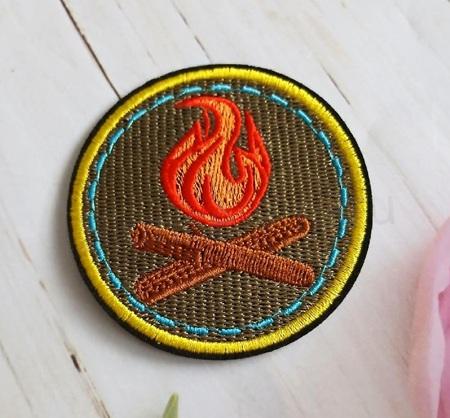 Nášivka Táborový oheň 7 cm (C878)