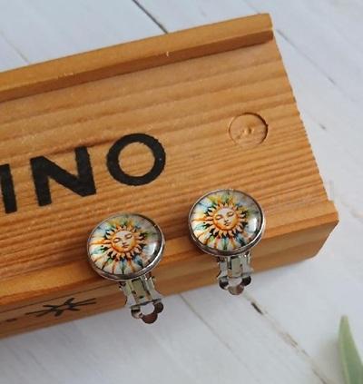 Náušnice klipsy slunce, kabošon 14 mm – nerez (BB989)