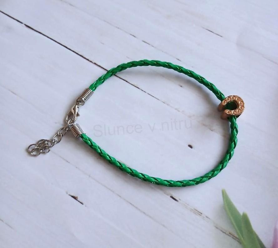 Splétaný náramek z umělé kůže a podkovou (BC685)