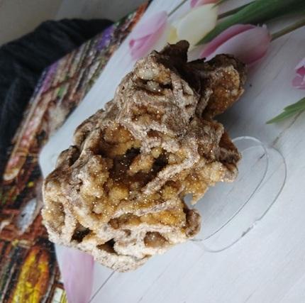 Mřížkový (Lamelární) křemen – Boxwork Quartz – sběratelská drúza (950 g) (X2229)