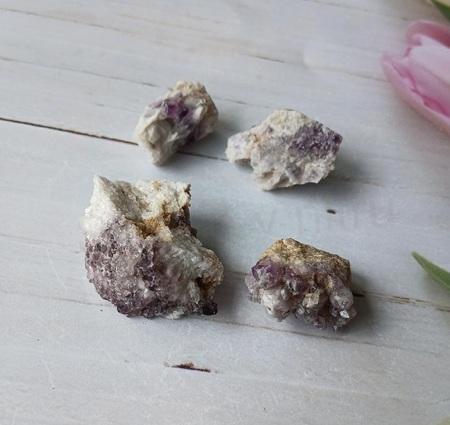 Minerální kámen ametyst drúza (38,50 g) (X2252)