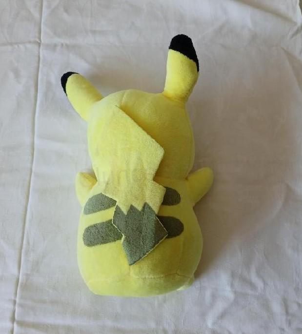 Plyšový Pikachu 24 cm – Pokémon postavička (D1155)