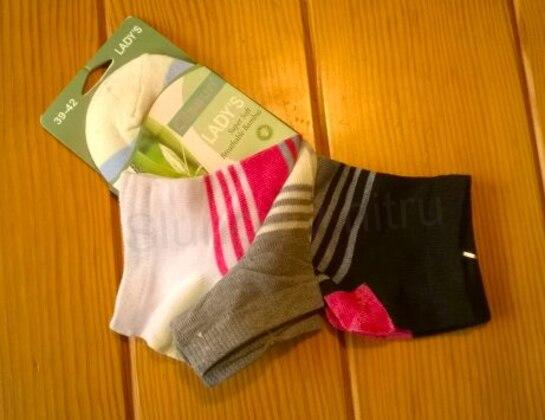 Dámské bambusové kotníkové ponožky 3 páry- vel. 39 - 42 (K26)