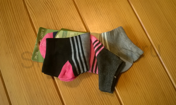 Dívčí bambusové kotníkové ponožky 3 ks - vel. 35-38 (K28)