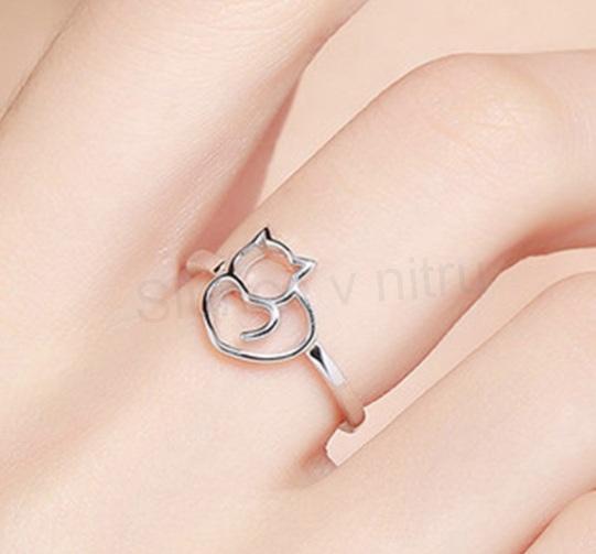 Postříbřený prsten s motivem roztomilé kočky, velikost 62 (BP183)