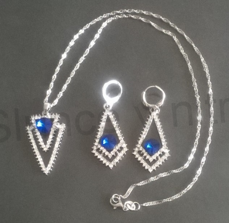 Postříbená souprava šperků kapka se zirkony (BE82)