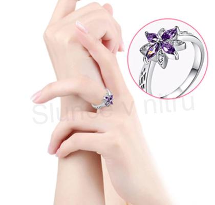 Postříbřený prsten se zirkony květina | 58 (BP214)