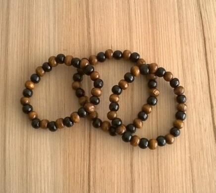 Dřevěný korálkový náramek (BC260)