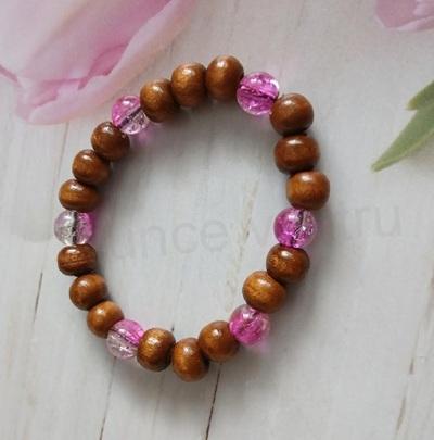 Dřevěný korálkový náramek s ozdobami (BC378)