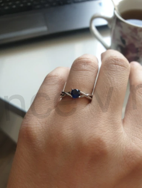 Postříbřený prsten se Safirem (BE115)