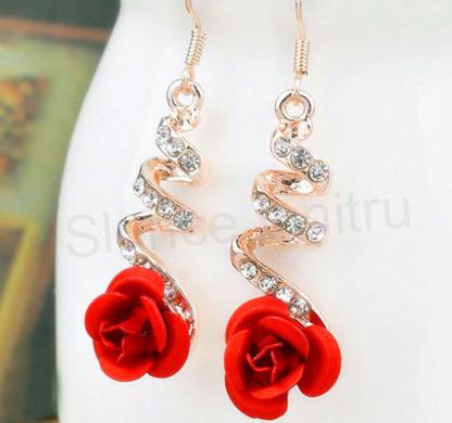 Dlouhé Spirálkové náušnice s růžičkou a zirkony (BB40)