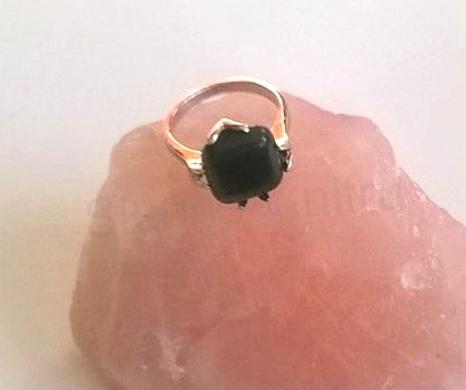 Minerální prsten s achátem mechovým postříbřeno (X174)