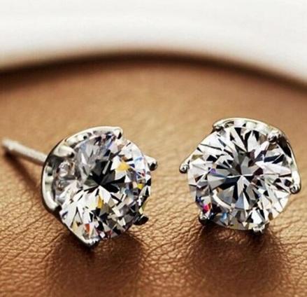 Puzetové postříbřené náušnice se zirkonem – čiré, 4,9 mm (BB255)  