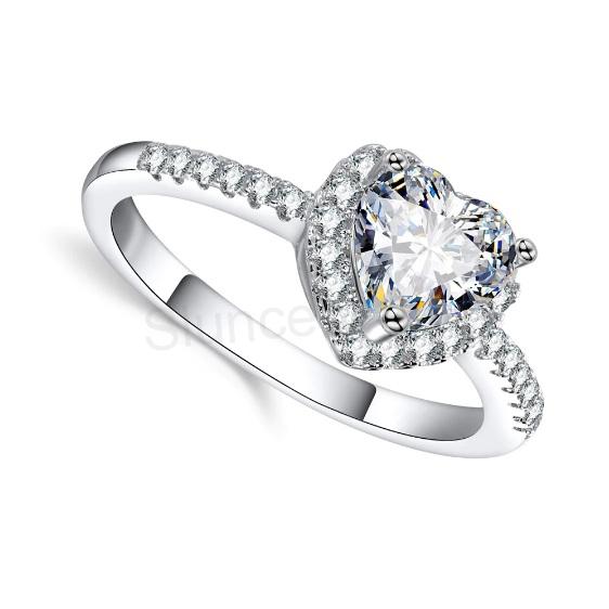 Křišťálový postříbřený srdíčkový prsten se zirkonem CZ – více velikostí (BP137)