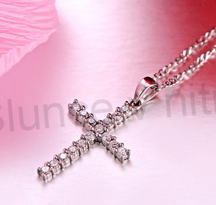 Řetízkový přívěšek z chirurgické Oceli a potříbřený křížek se zirkony 2v1 (BD28