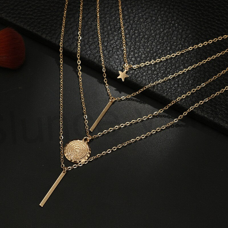 Vícevrstvý náhrdelník s ozdobami pozlacený (BD207)