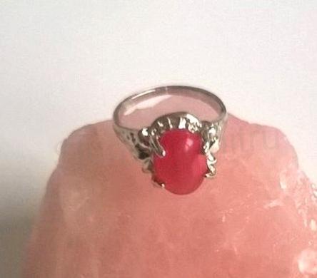 Minerální prsten s karneolem, postříbřený – velikost 61 (X218)
