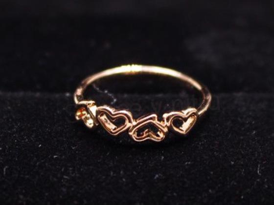 Pozlacený prsten se srdíčky (BP20)