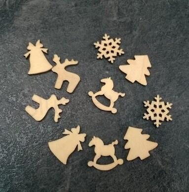 Dřevěné výřezy - ozdoby mix 10 kusů (V1)