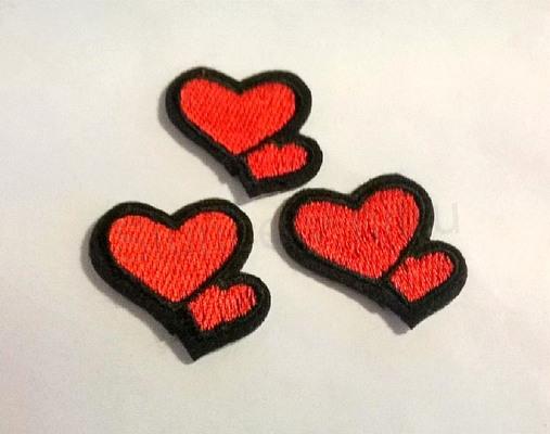 Nášivka Srdce 3 x 3,4 cm (C295)