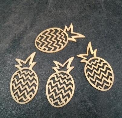 Dřevěné výřezy - ozdoba Ovoce, ananas  (V3)