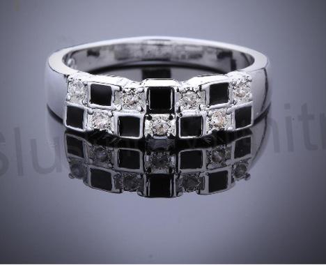 Postříbřený prsten se zirkony a křišťály (BE139)