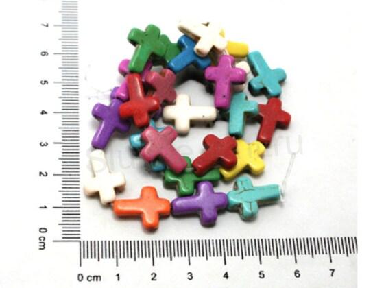 Tyrkysový kříž z minerálů - 12,3 x16 mm bílý (X231)