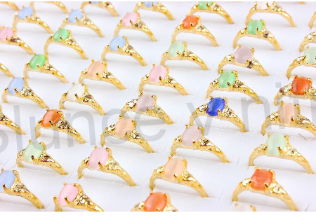 Pozlacený prsten s polodrahokamenem oranžový (BP149)