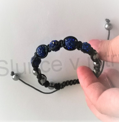 Náramek shamballa s pave korálků Swarovski tmavě modré (BC444)