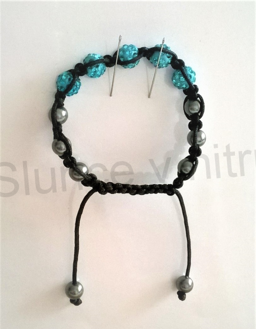 Náramek shamballa s pave korálků Swarovski světle modré (BC445)