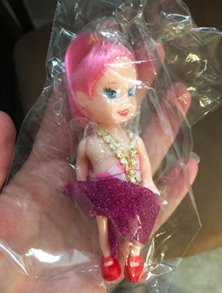 Pohyblivá panenka Doll s dlouhými vlásy 10 cm (D210)