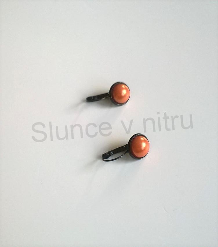 Černé náušnice s  perleťovou perlou (BB349)