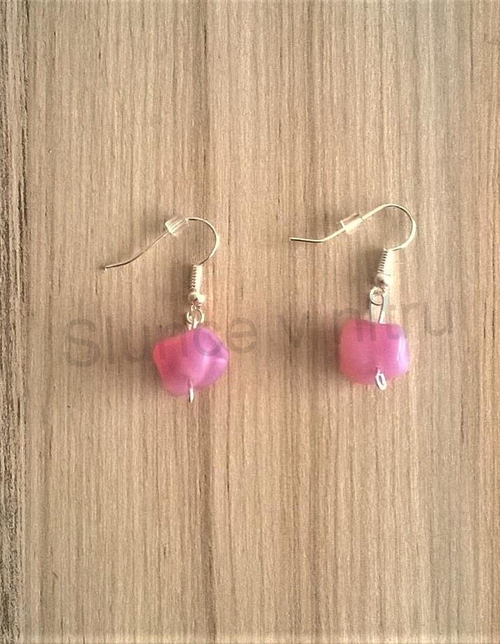 Visací náušnice imitace růženinu (BB401)