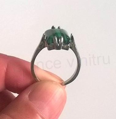 Minerální prsten s malachitem postříbřeno (X272)