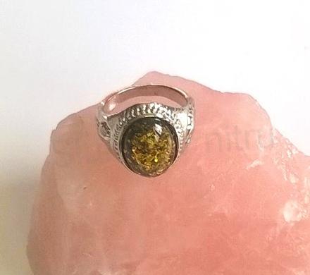 Minerální prsten s Jantarem postříbřeno (X351)