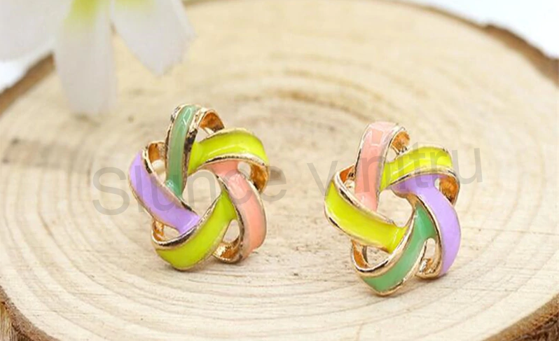 Puzetové náušnice uzel - barevné (BB84)