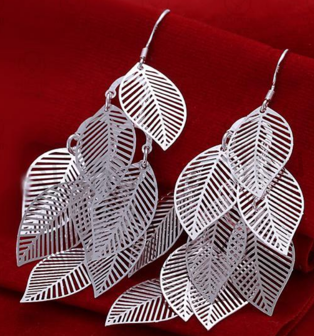 Postříbřené náušnice Lístky (BE159)