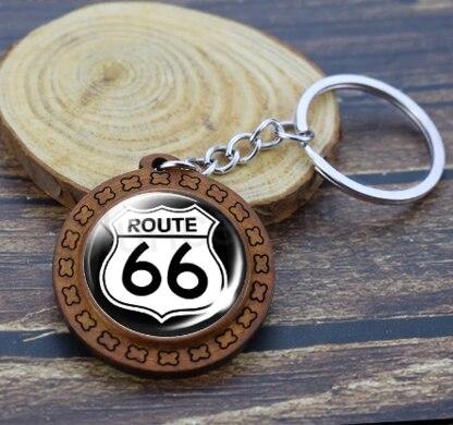 Přívěsek, klíčenka na klíče - Route 66 - dřevěný (D309)